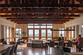 Hotel y Cabañas Punta Larga - Caja Los Andes