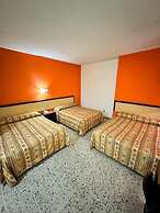 Hotel Montreal