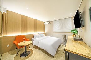 NO.25 Hotel Dongam