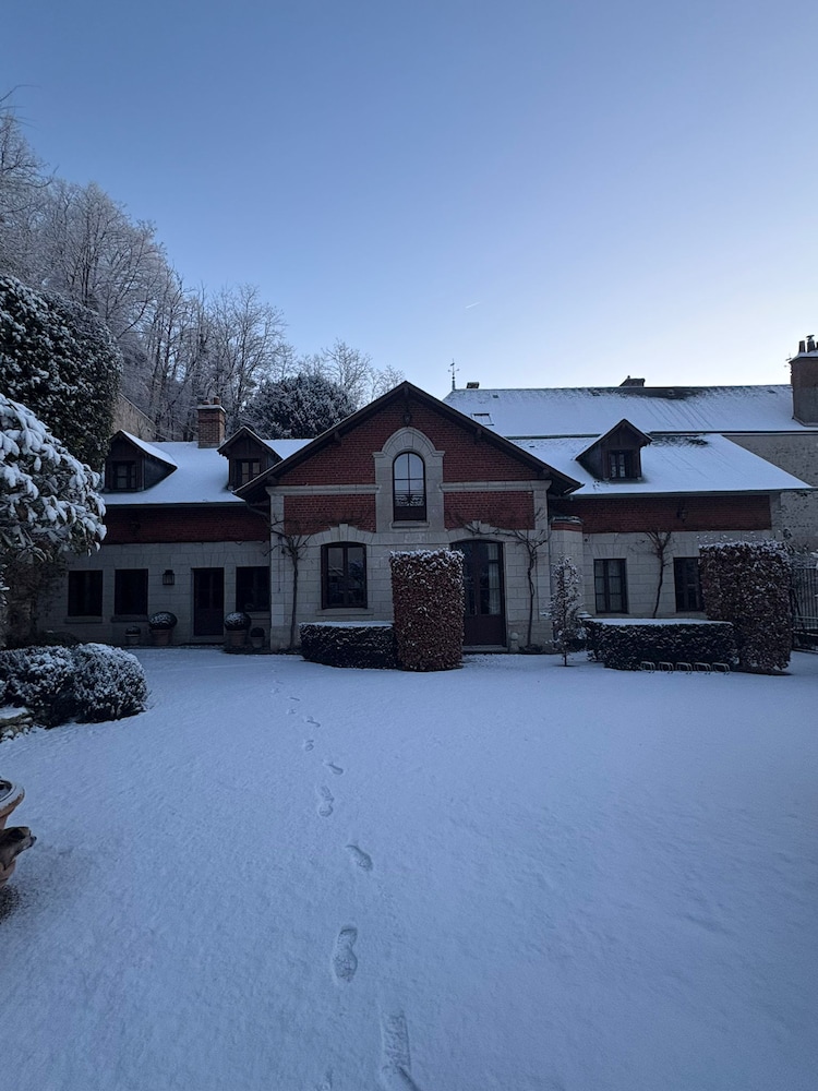 MANOIR DES BASSES RIVIERES
