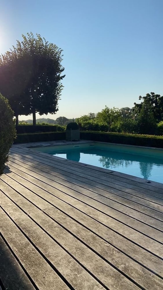 MANOIR DES BASSES RIVIERES