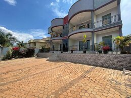 Stunning 2-bed Apartment in Kigali