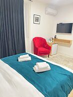 Opera Hotel