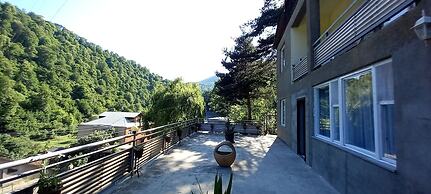 Hause of AshotArmeni