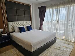 Ocean Breeze Condo