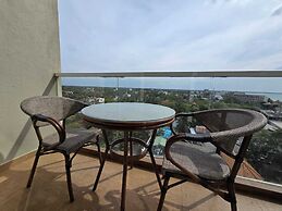 Ocean Breeze Condo