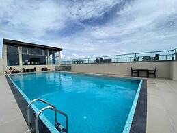 Ocean Breeze Condo