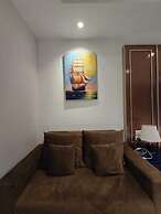 Ocean Breeze Condo
