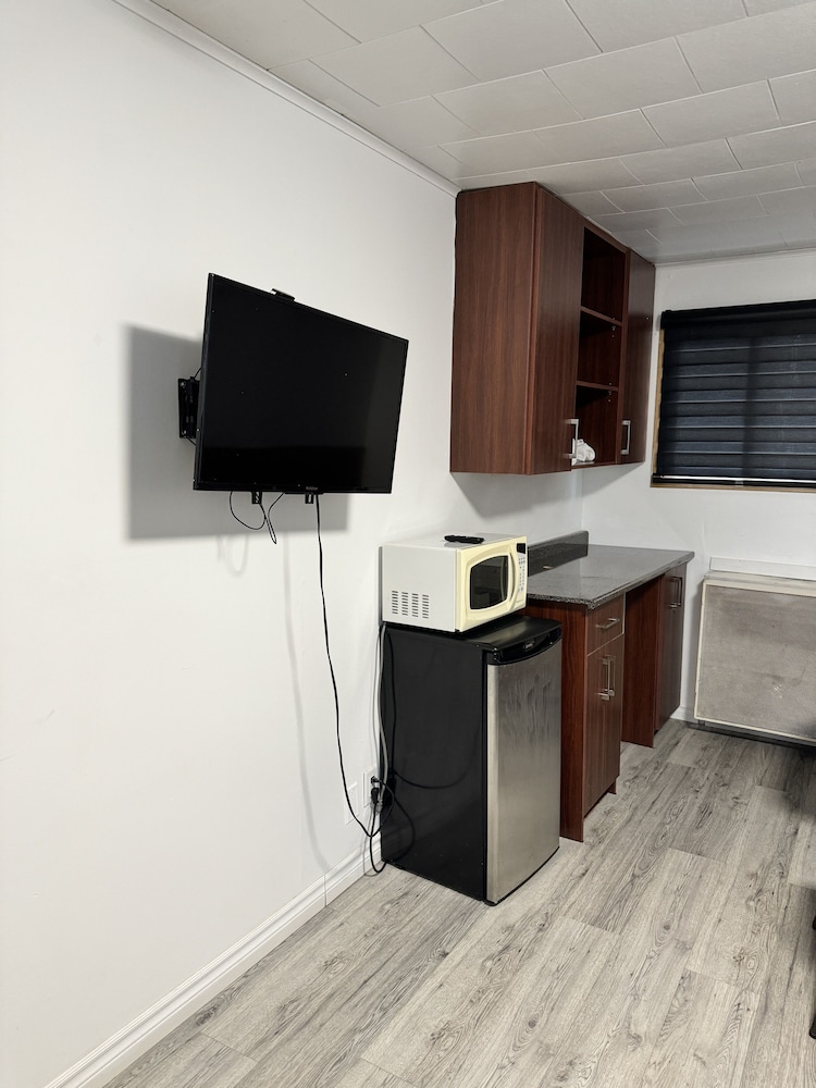 Espanola Motel