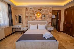 Cunda Tasci Otel
