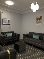 Al Ghazali Suites