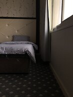 Al Ghazali Suites