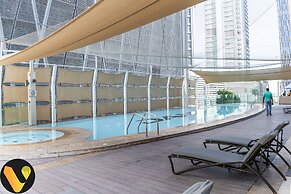 Damac Mall Street near Burj Khalifa