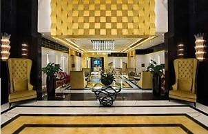 Damac Mall Street near Burj Khalifa