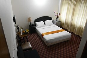 Hotel Holiday Xpress