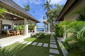 Siri Mendira Beach Villas