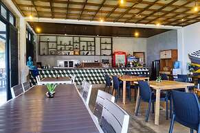 Ikani Surf Resort