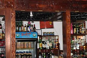 Meserani Oasis Lodge & Campsite