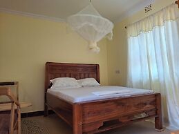 Meserani Oasis Lodge & Campsite