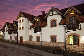 Folwark Lekuk Hotel SPA