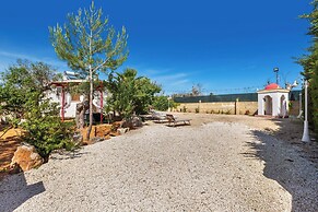 3769 Tenuta La Cornola by Barbarhouse