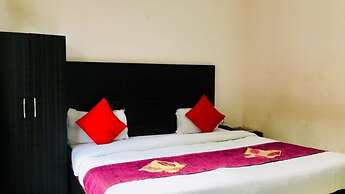 Hotel Ananta Inn