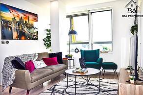 Modern 2 Bed 2 Bath Bracknell With Free Parking