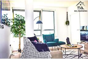 Modern 2 Bed 2 Bath Bracknell With Free Parking