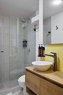 30 Living Suites