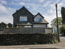 Rose House