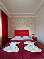 Hotel Oasis Villa