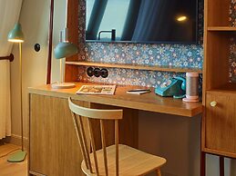 25hours Hotel Paper Island