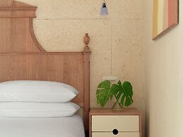 Kimpton Las Mercedes by IHG