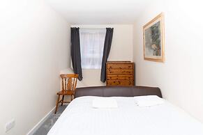 Brilliantly Located 2BD Flat Heart of Edinburgh!