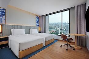 Hilton Garden Inn Bangkok Riverside