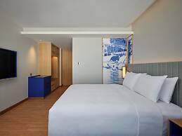 Hilton Garden Inn Bangkok Riverside