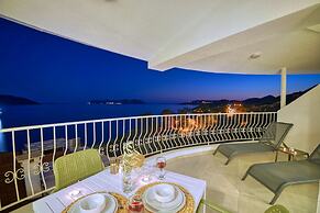 BlueNook Suites
