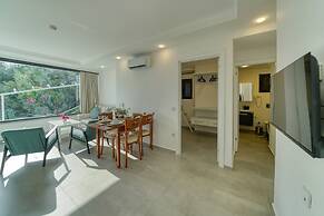 BlueNook Suites