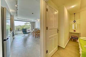 BlueNook Suites