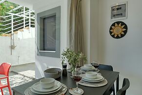 BlueNook Suites