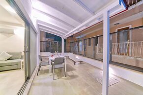 BlueNook Suites