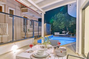 BlueNook Suites