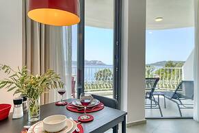 BlueNook Suites