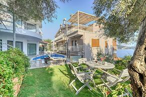 BlueNook Suites