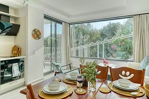 BlueNook Suites