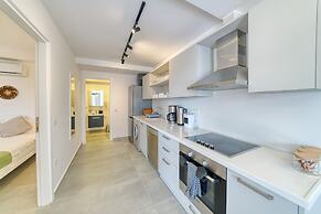 BlueNook Suites