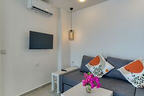 BlueNook Suites