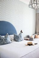 Halcyon House