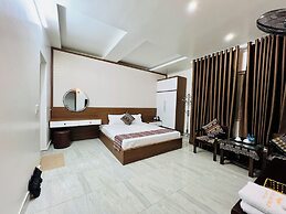 Peaceful Mountain Hotel