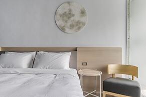 MODA & the MOON
